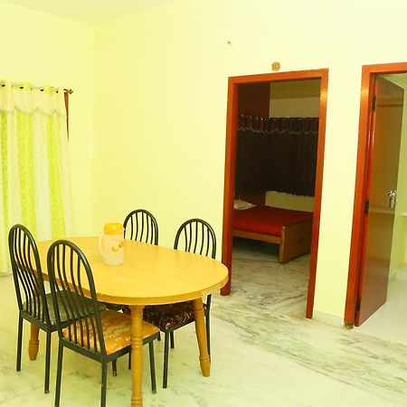Le Garden Inn Kumbakonam Buitenkant foto