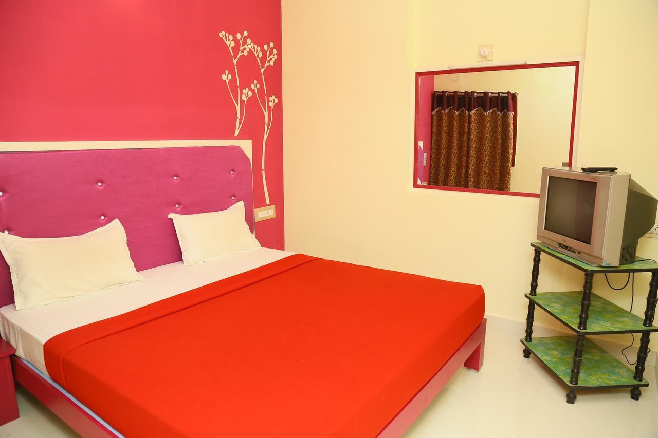 Le Garden Inn Kumbakonam Buitenkant foto